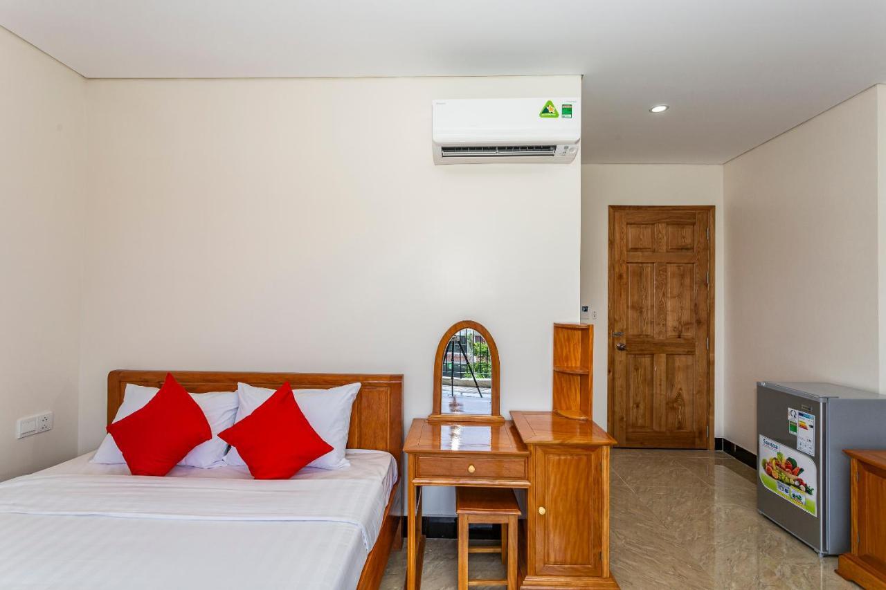 Oyo 325 Mai Hung Hotel Фукуок Екстер'єр фото